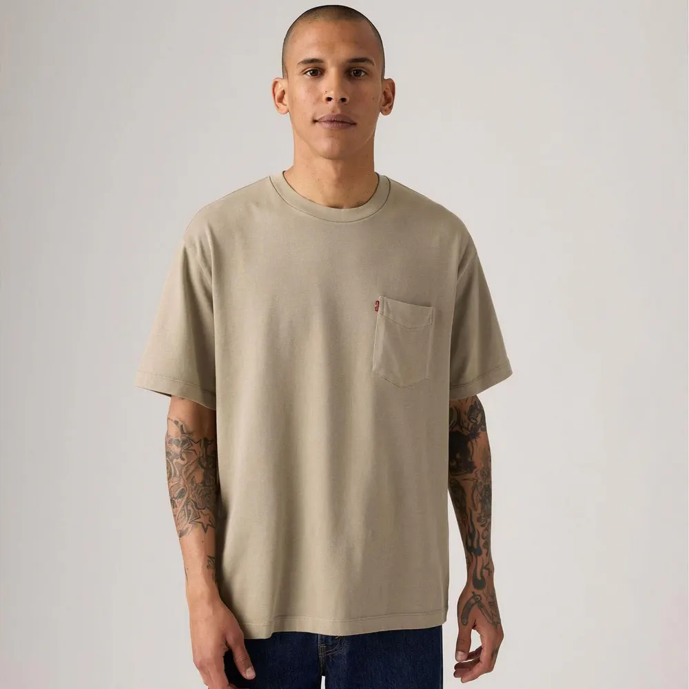Levis Housemark Pocket T-Shirt