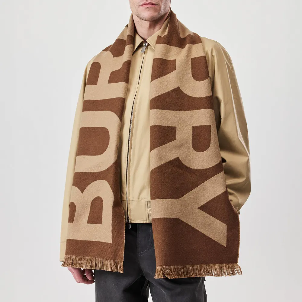 Burberry Logo Wool Scarf detail 2