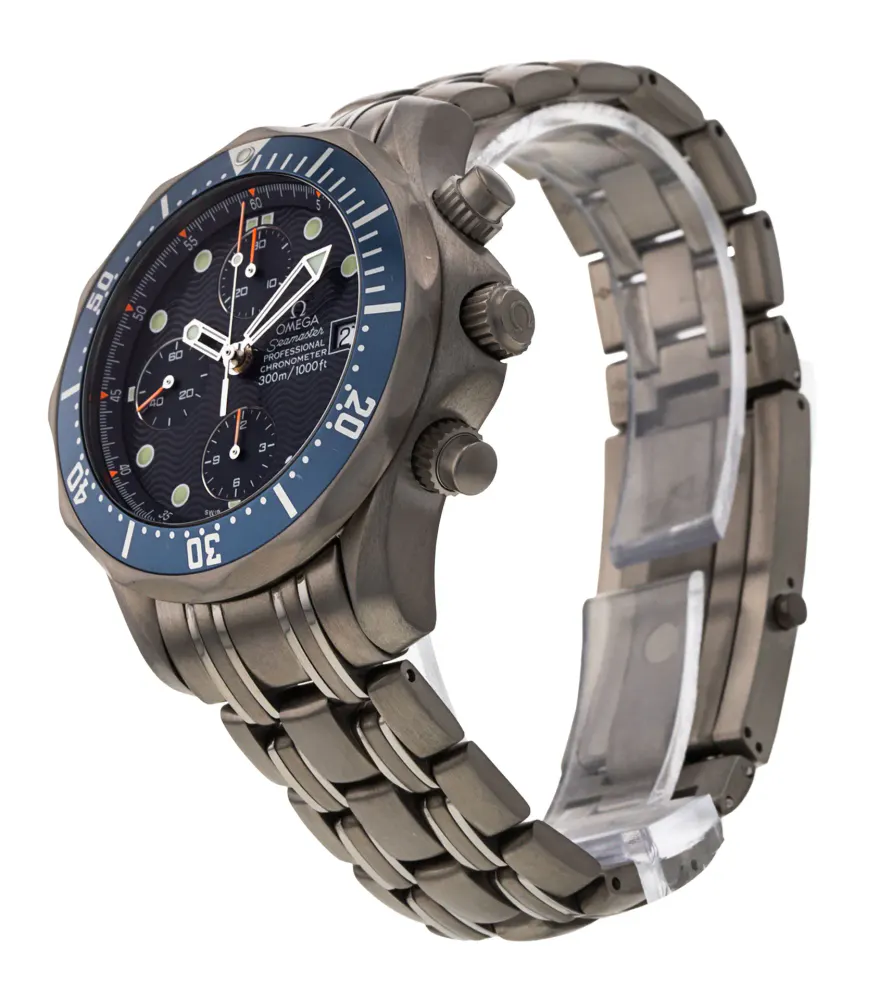 Omega Seamaster Chrono Diver 2298.80.00 — 2000 — Very good detail 2