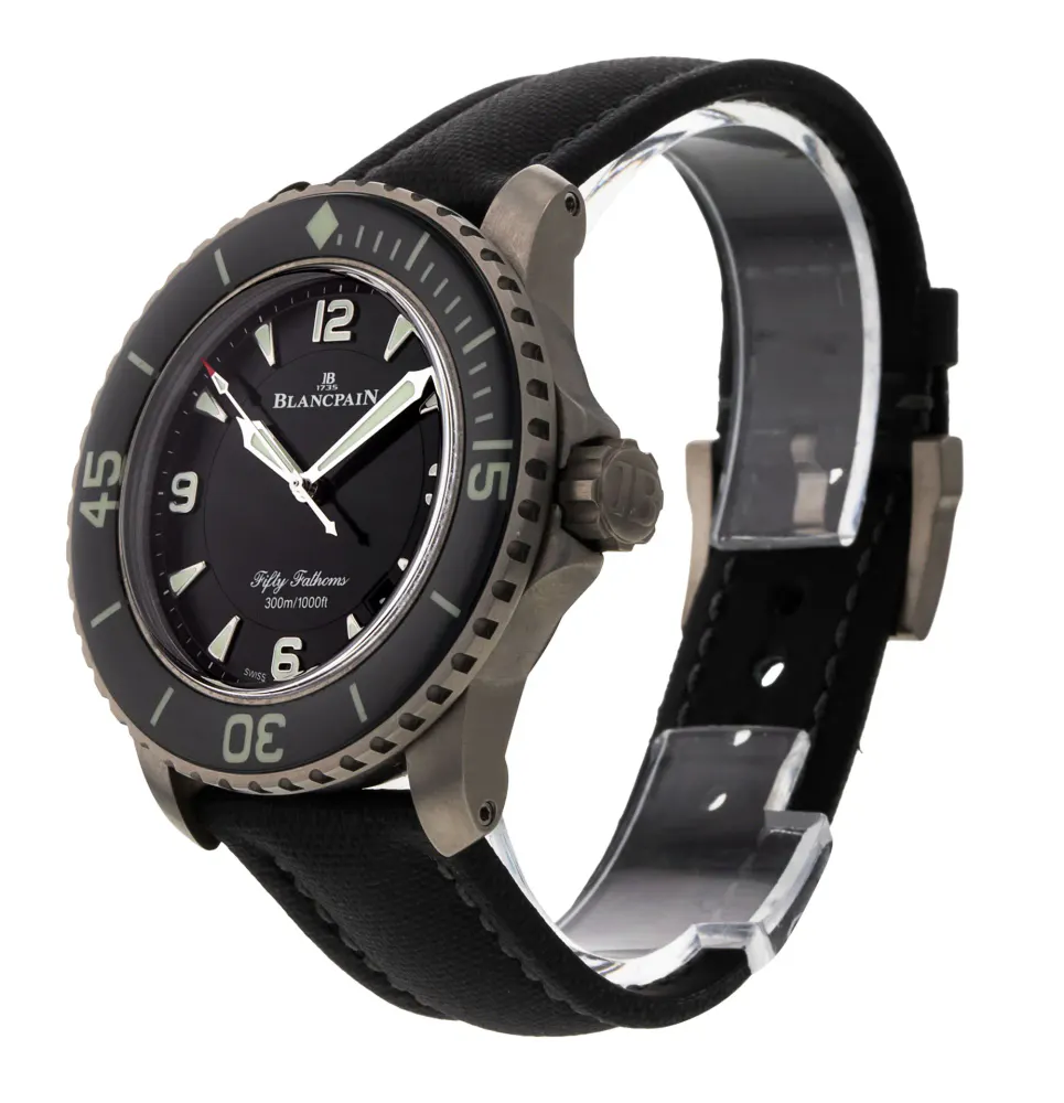 Blancpain Fifty Fathoms 5015-12B30-B52A — 2019 — Excellent in Black Quarter Arabic, additional product view 2