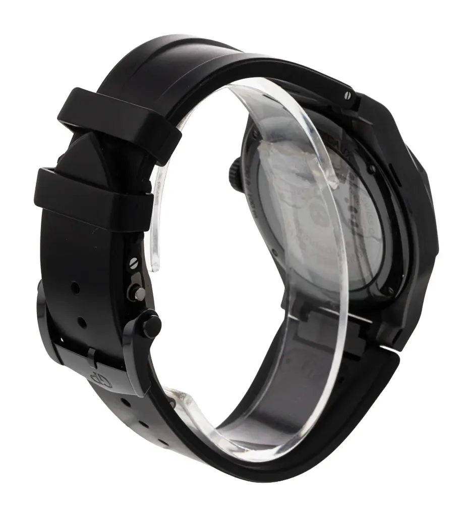 Girard Perregaux Laureato 81010-32-631-FK6A — 2022 — Excellent in Black Baton, additional product view 3