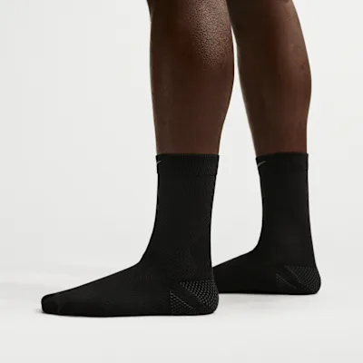 Nike Run Lightweight Running Crew Socks (1 Pair) - Black/Dark Smoke Grey/Pure Platinum/Smoke Grey in Black/Dark Smoke Grey/Pure Platinum/Smoke Grey – Nike men's and unisex