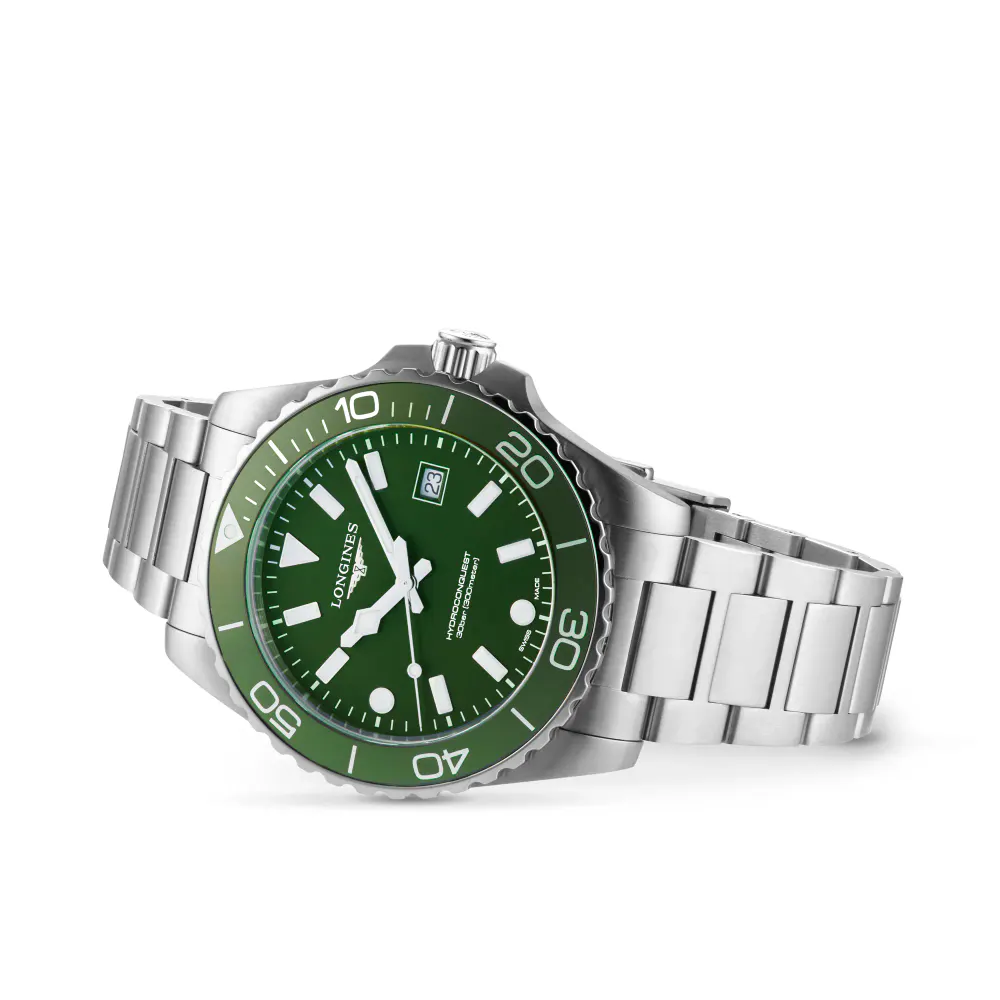 Longines HydroConquest Quartz 42mm Mens Watch Green detail 2