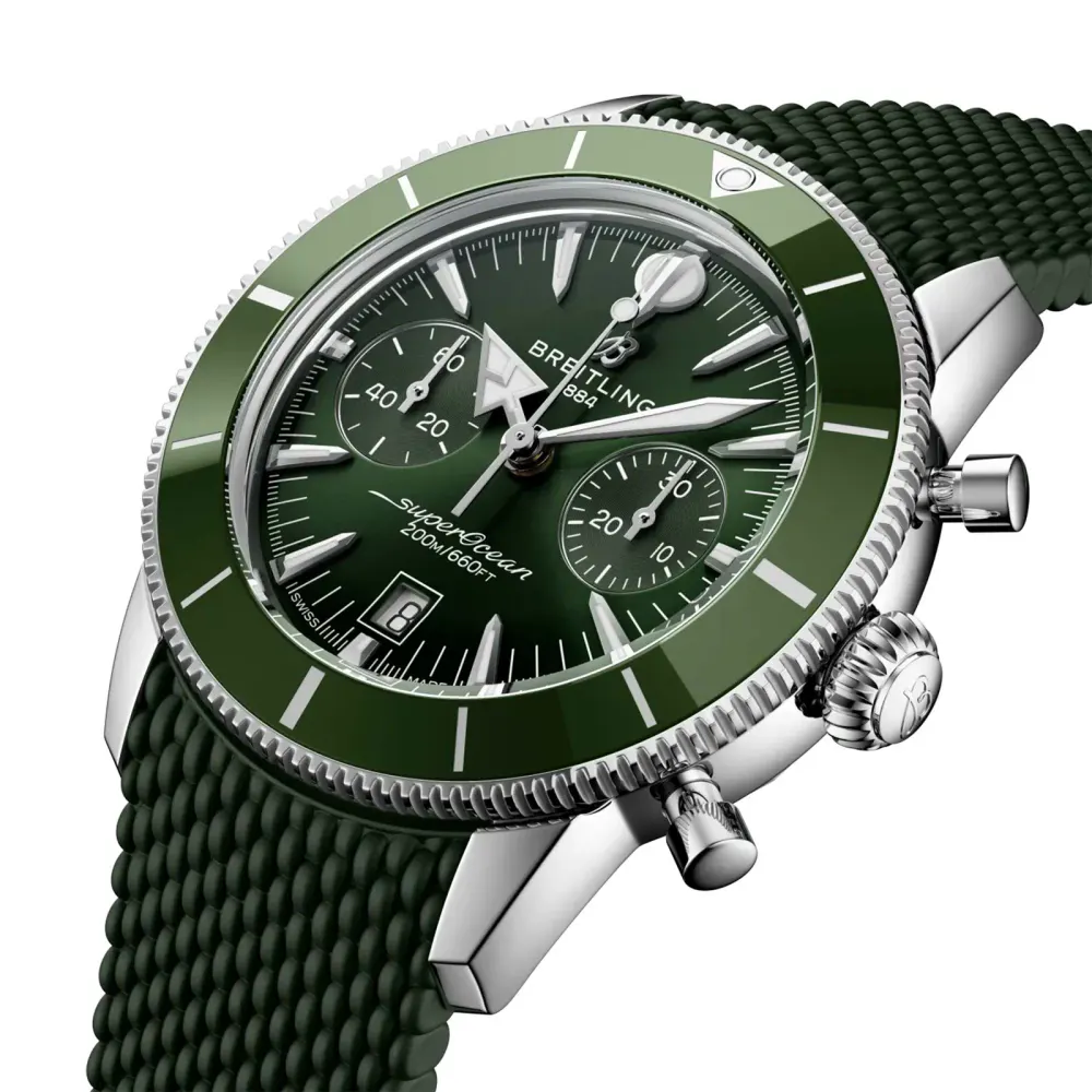 Breitling Superocean Heritage B01 Chronograph 42mm Mens Watch Green Rubber detail 3