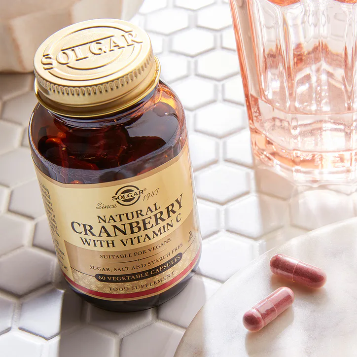 Solgar Natural Cranberry with Vitamin C 60 Vegi Capsules detail 3