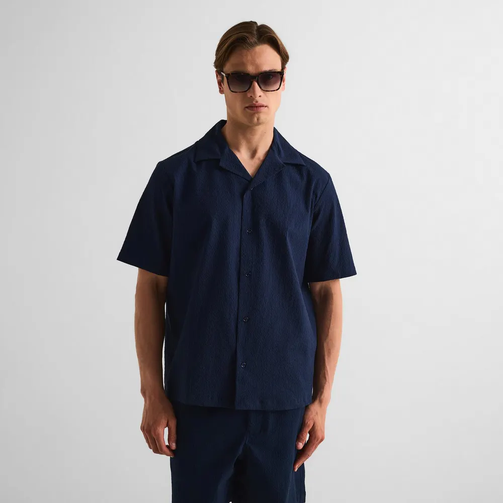 Maison Kitsune Men's Seersucker Resort Long Sleeve Patterned Shirt detail 3