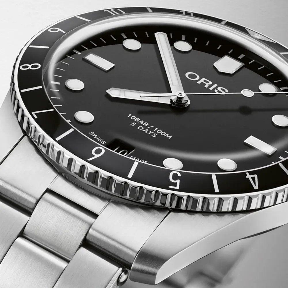 Oris Divers Sixty-Five 40mm Men Watch detail 3