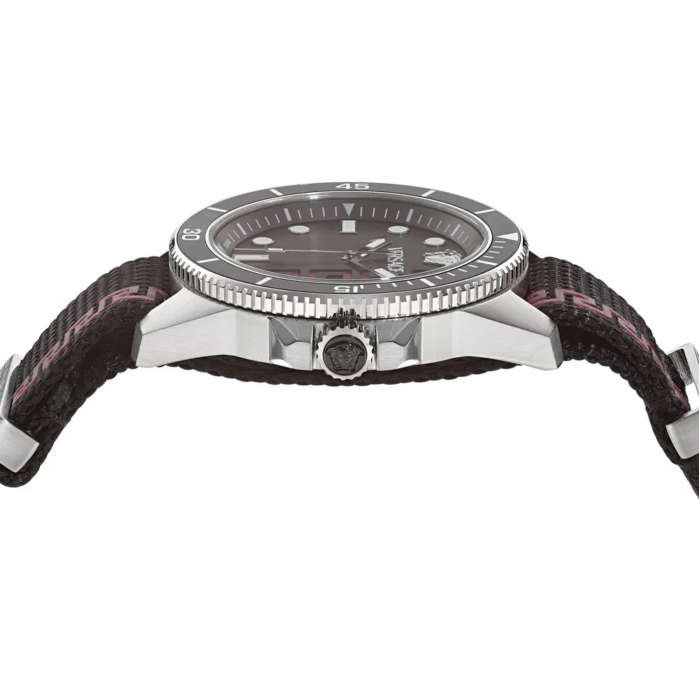 Versace Men's Greca Force Analogue Quartz Watch detail 2