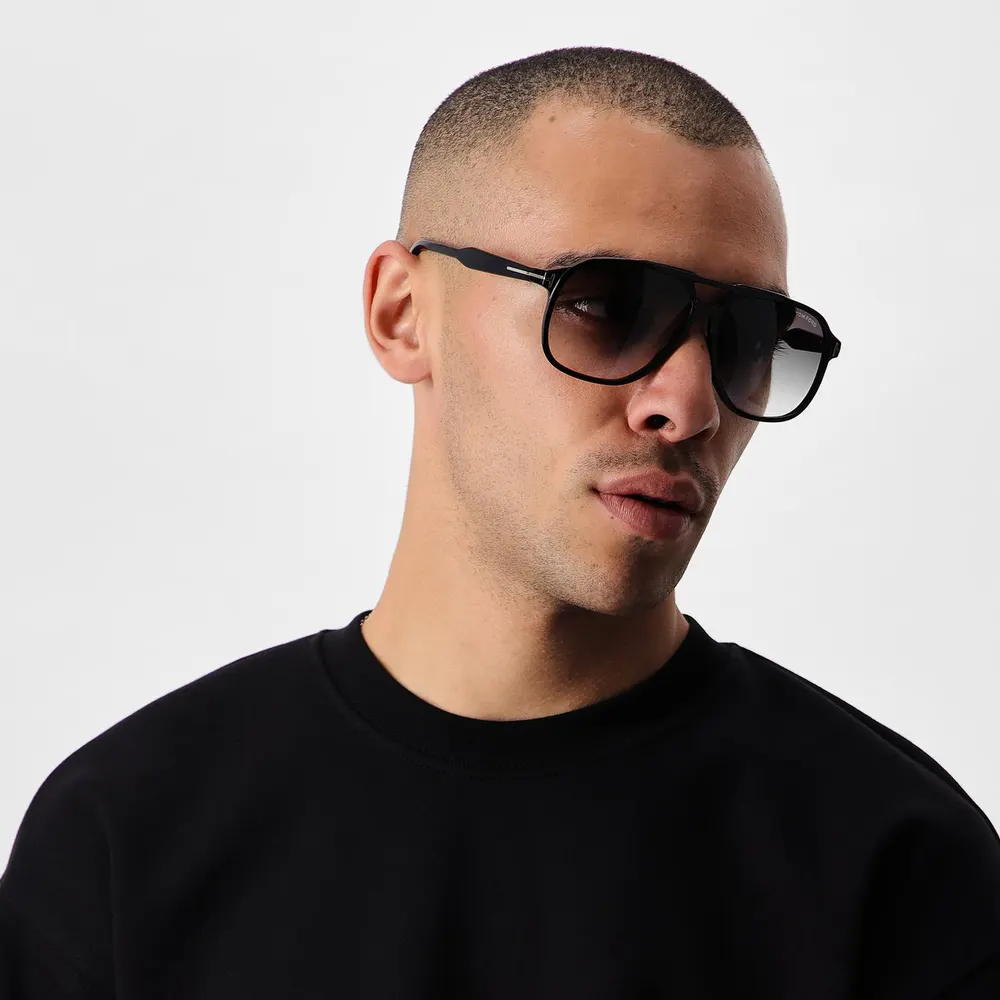 Tom Ford Mens Raoul TF0753 Sunglasses detail 2