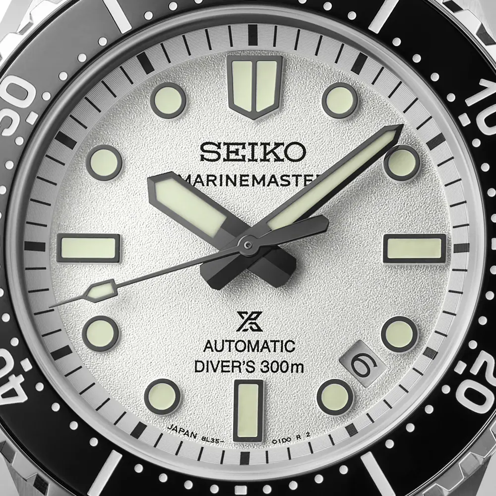Seiko Prospex Prospex Marinemaster 1968 Heritage Diver 42.6mm Mens Watch White detail 2