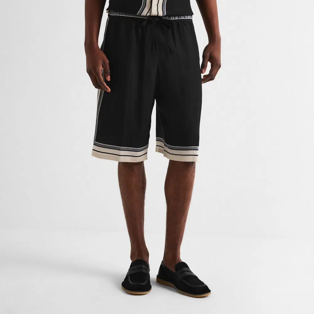 Dolce and Gabbana Men's Riga Woven Tracksuit Shorts detail 3