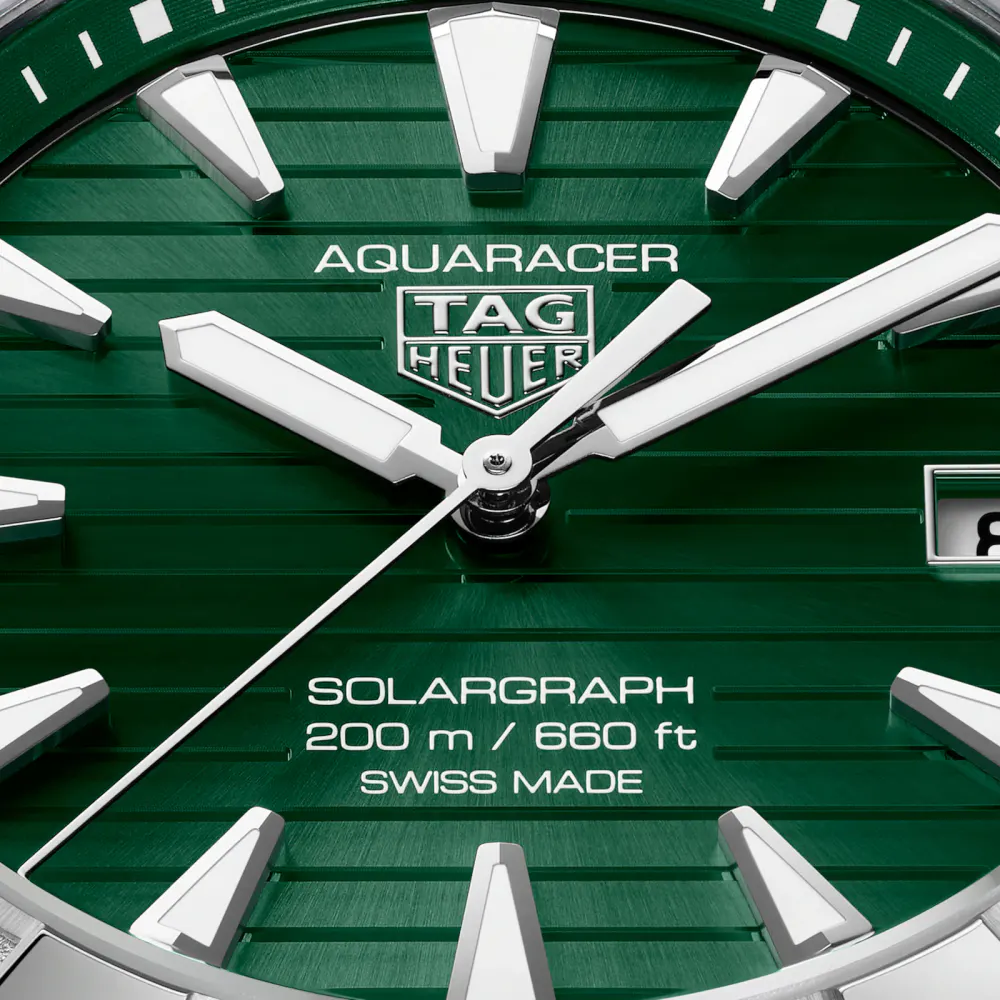 TAG Heuer Aquaracer Professional 200 Solargraph 40mm Mens Watch Green in Green, additional product view 3