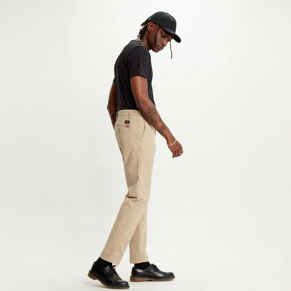 Levis Chino Regular Tapered Trousers detail 3