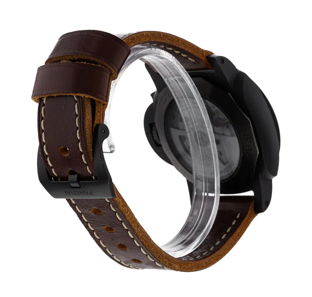 Panerai Luminor GMT PAM00335 — 2011 — Excellent in Black Baton, additional product view 3