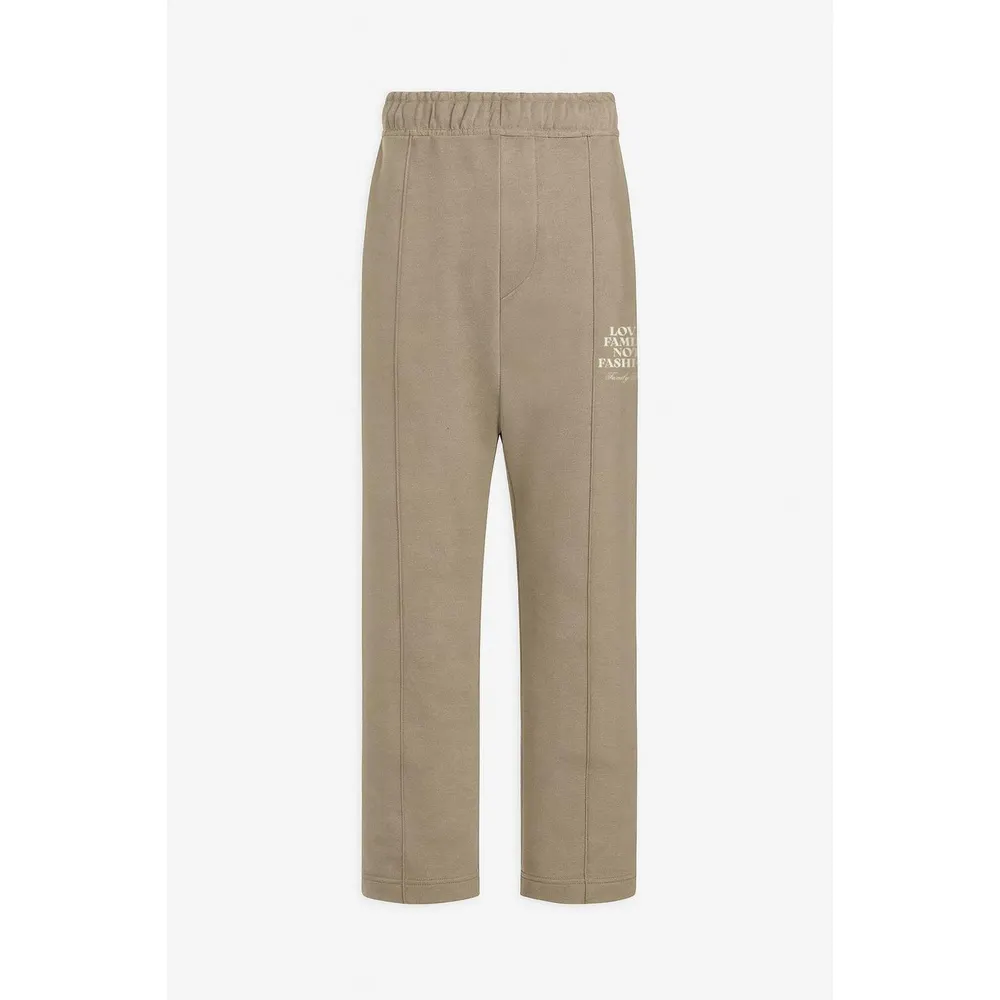 Family First Men's Closed Hem Fleece Tapered Fit Joggers