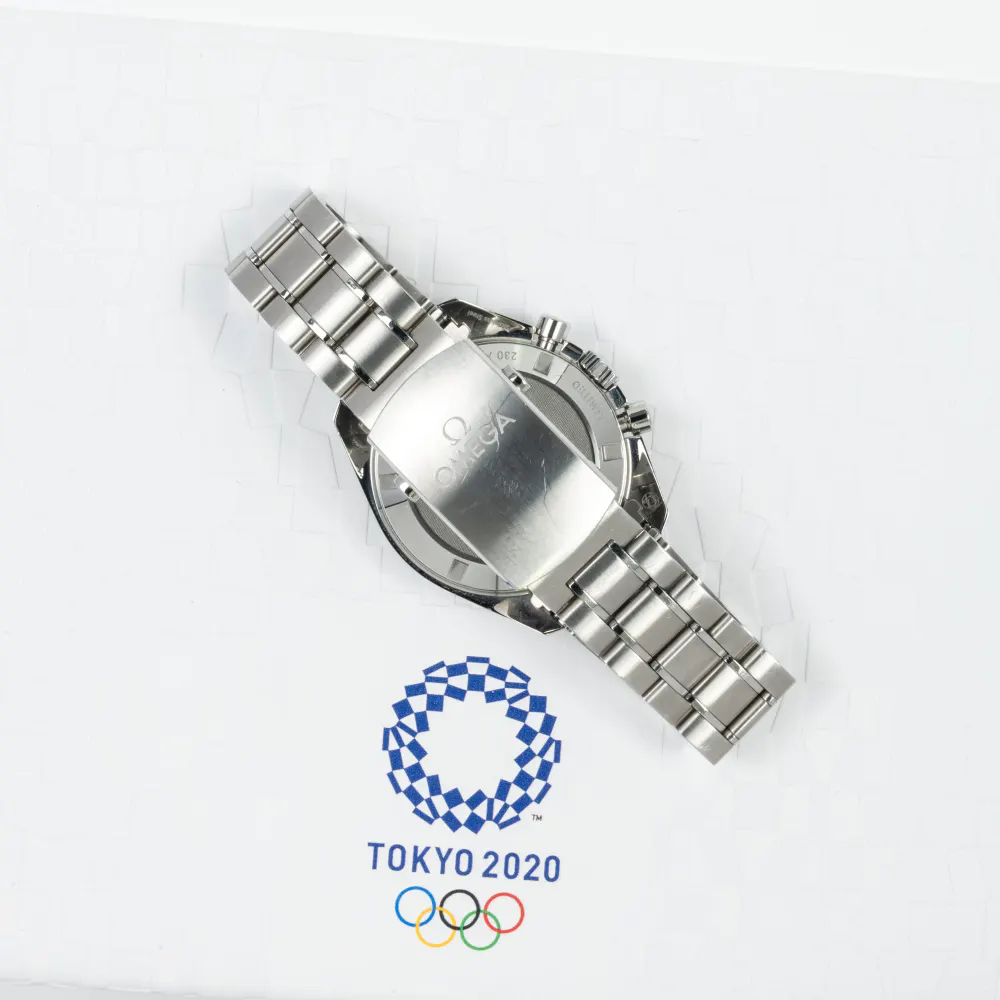 Omega Olympic Speedmaster 522.30.42.30.04.001 — 2019 — Good detail 3