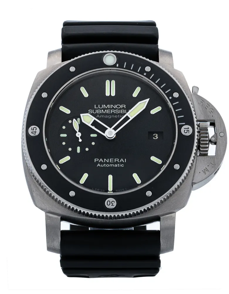Panerai Luminor Submersible PAM00389 — 2017 — Excellent in Black Baton – Pre-owned watches