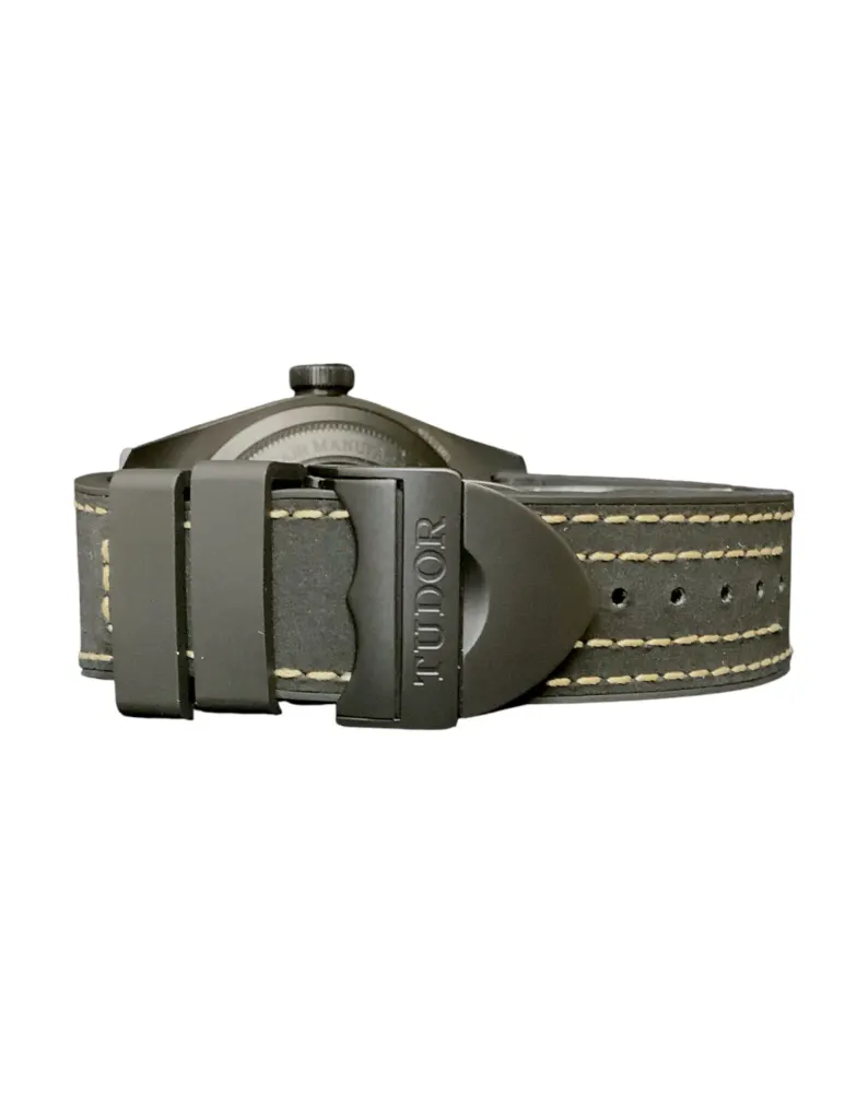 Tudor Black Bay M79210CNU-0001 — 2021 — Excellent detail 3