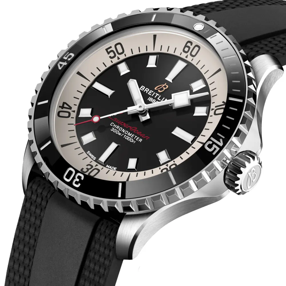 Breitling Superocean Automatic 42 Stainless Steel Rubber Strap Watch detail 3