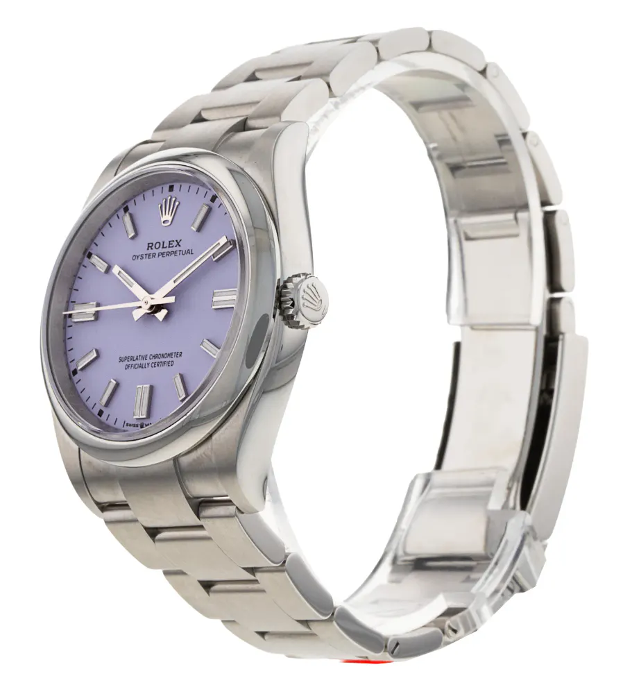 Rolex Oyster Perpetual 126000 — 2025 — Excellent detail 2