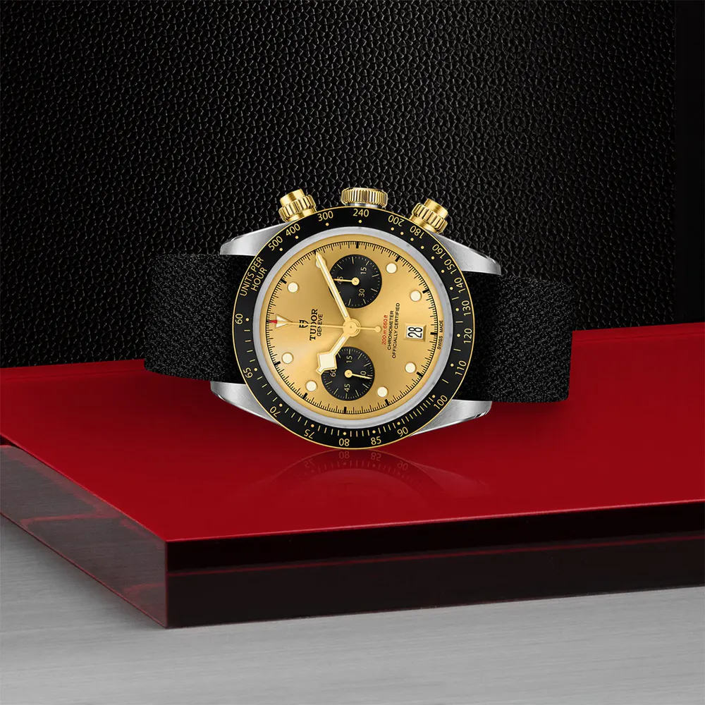 Tudor Black Bay Chrono S&G 41mm Steel Case Black Fabric Strap detail 3