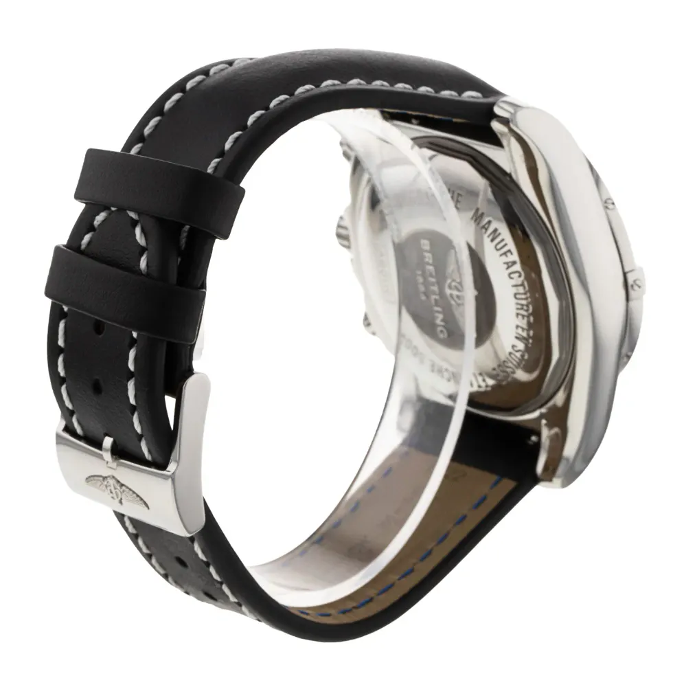 Breitling Chronomat 44 AB0110 — 2010 — Very good detail 3