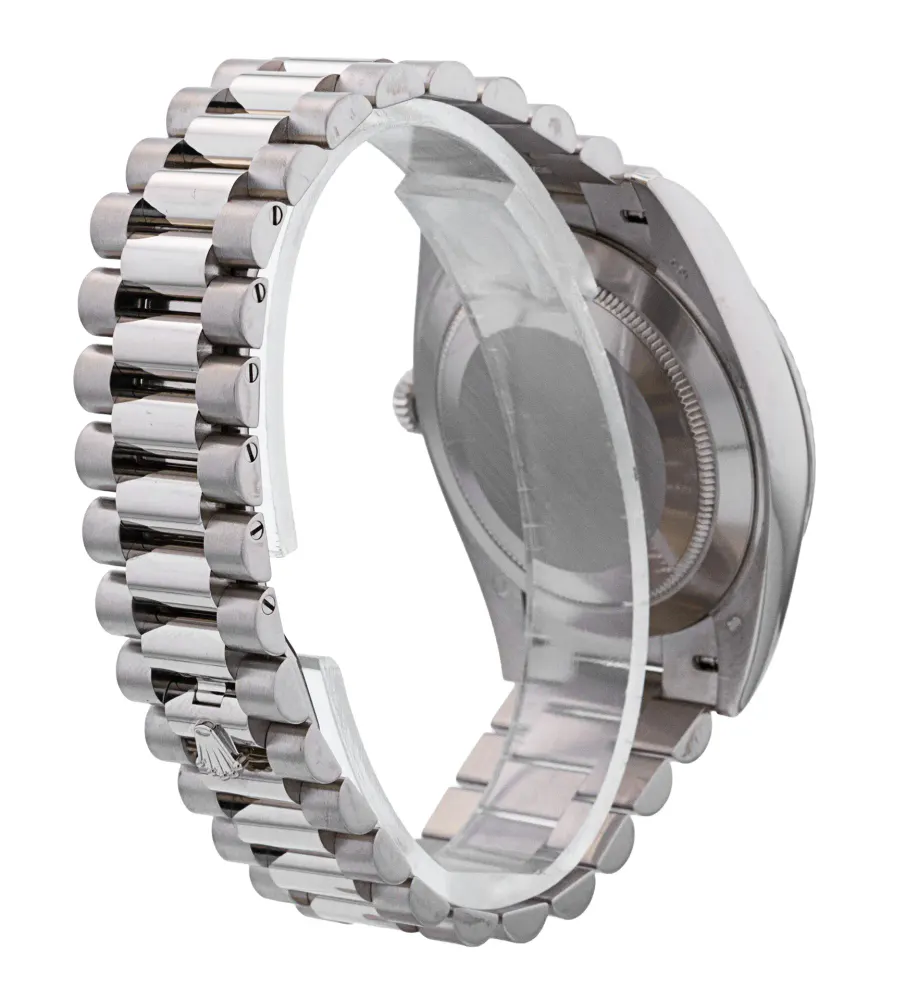 Rolex Day-Date 40 228239 — 2016 — Very good detail 3