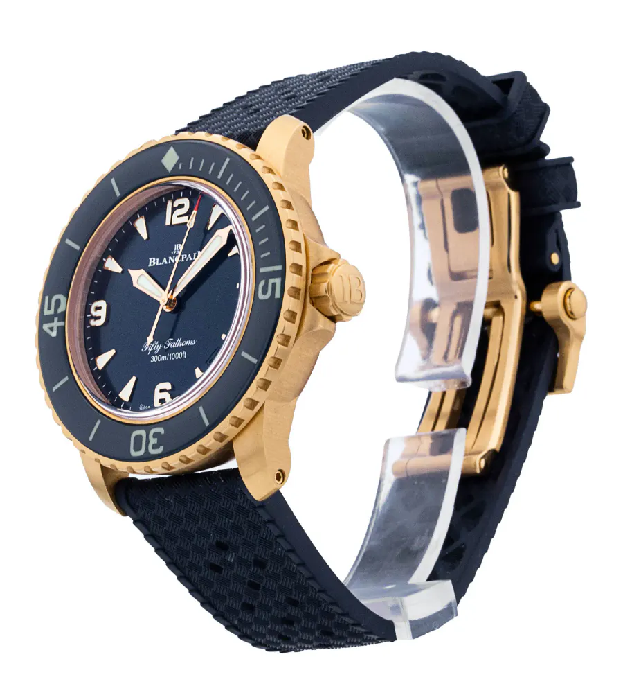 Blancpain Fifty Fathoms 5010-36B40-O52B — 2025 — Excellent in Blue Quarter Arabic, additional product view 2