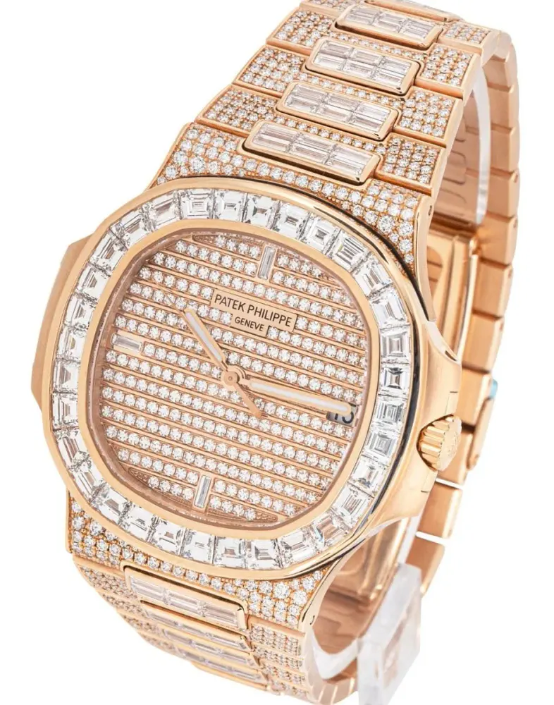 Patek Philippe Nautilus 5719/10R-010 — 2018 — Very good in Diamond Paved, additional product view 2