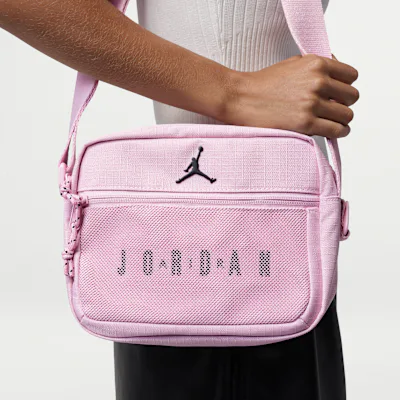 Jordan Blacktop Messenger Bag (3.6L) - Iced Carmine