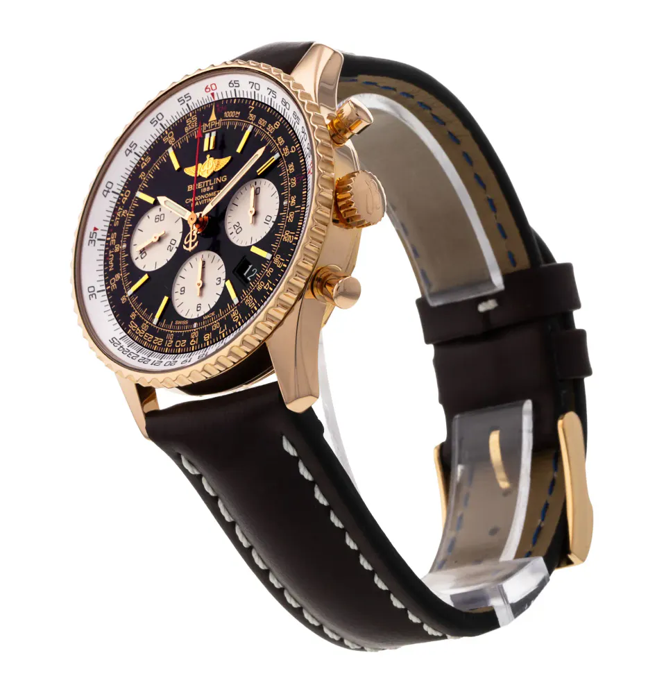 Breitling Navitimer RB0120 — 2014 — Very good detail 2