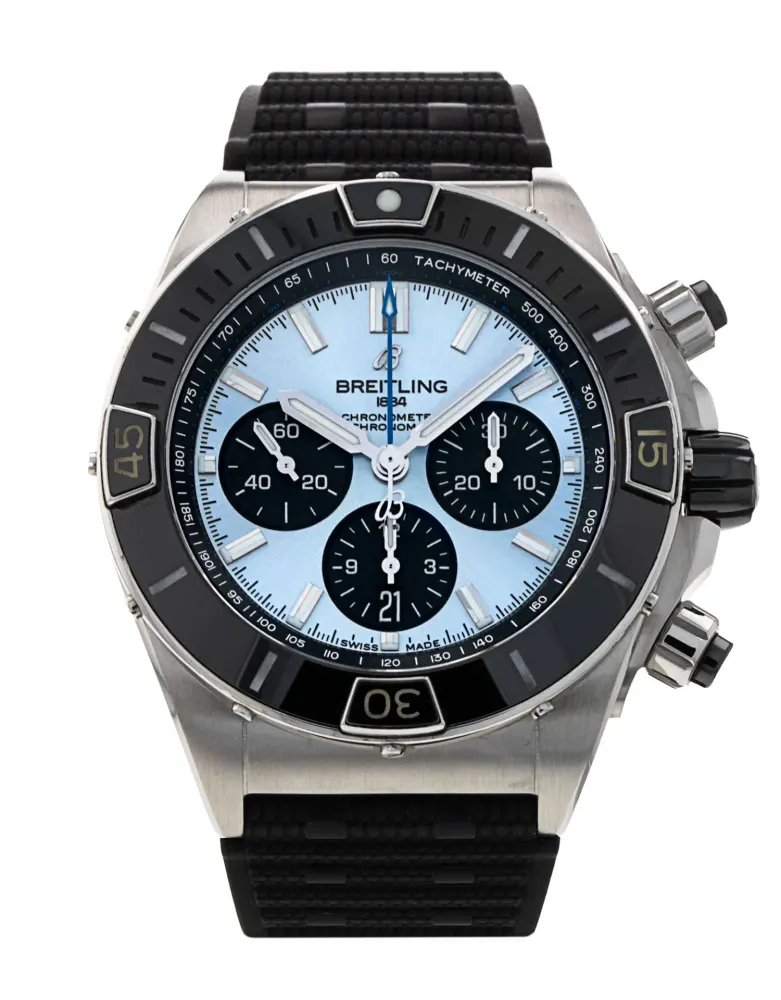 Breitling Super Chronomat B01 44 PB0136 — 2022 — Unworn