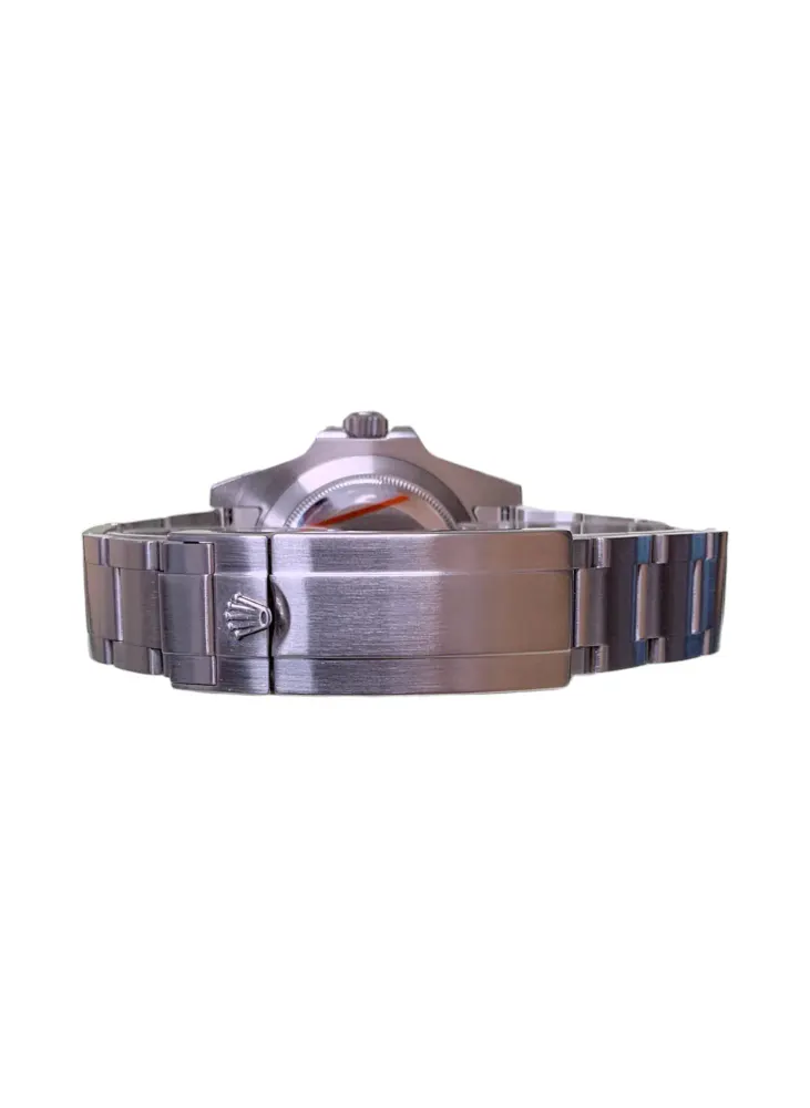 Rolex Submariner 116610 LV — 2012 — Excellent detail 3