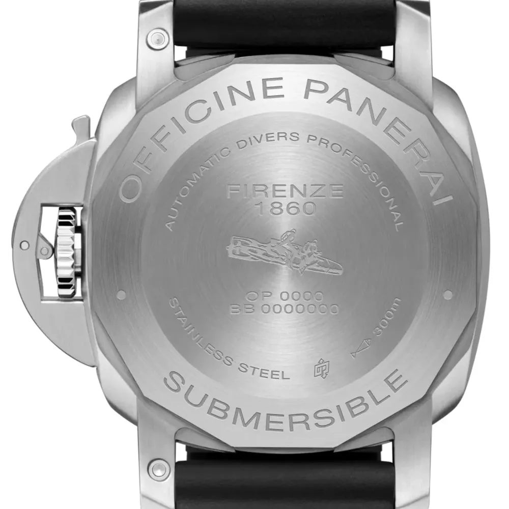Panerai Submersible 42mm Mens Watch detail 2