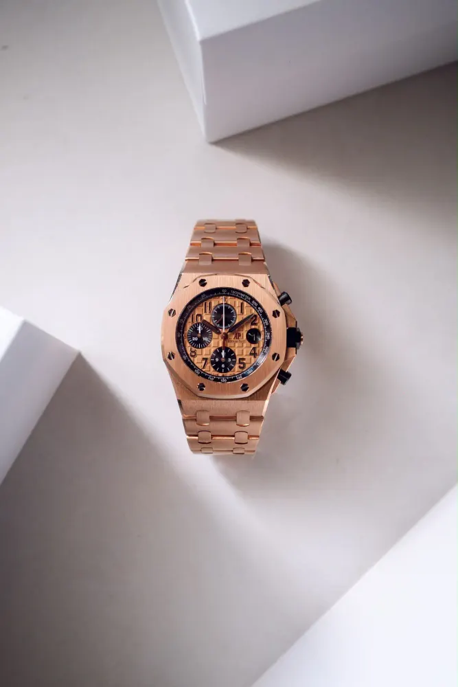 Audemars Piguet Royal Oak Offshore 26470OR.OO.1000OR.01 — 2016 — Excellent in Rose Arabic, additional product view 2