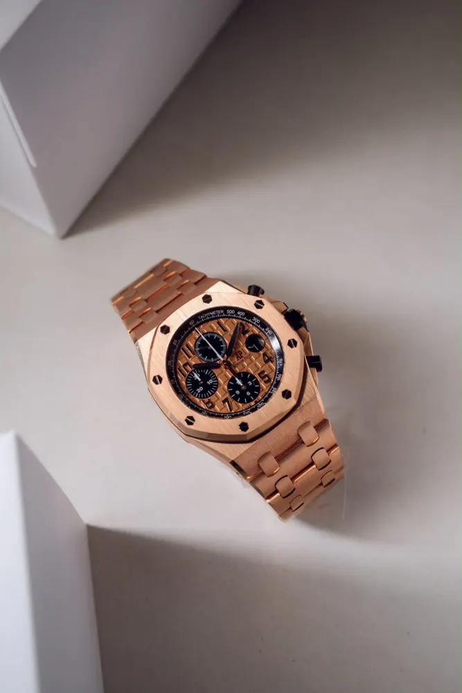 Audemars Piguet Royal Oak Offshore 26470OR.OO.1000OR.01 — 2016 — Excellent in Rose Arabic, additional product view 3