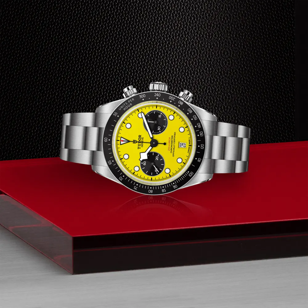 Tudor Black Bay Chrono Manufacture Calibre MT5813 39mm Stainless Steel in Yellow, additional product view 3