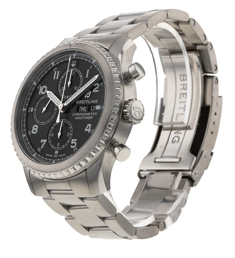 Breitling Navitimer 8 A13314 — 2021 — Excellent detail 2