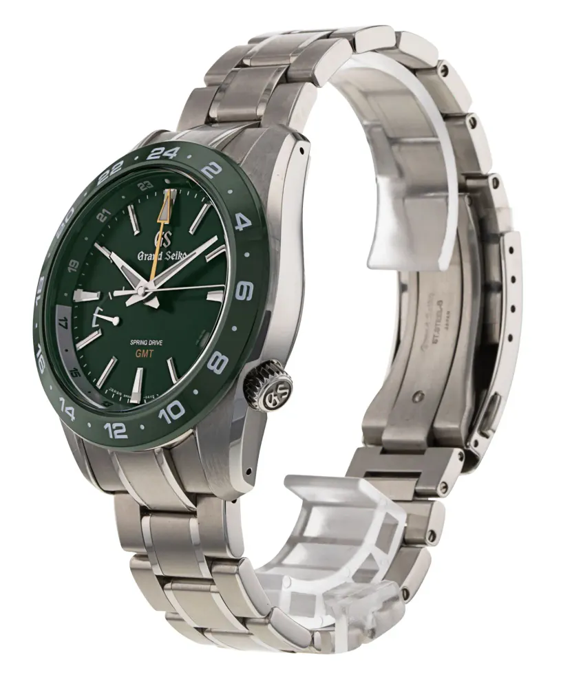 Grand Seiko Sport Collection SBGE257 — 2021 — Excellent detail 2