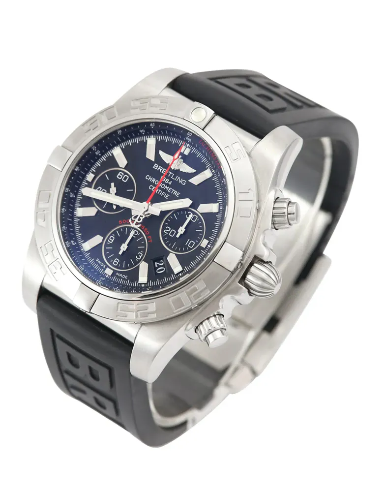 Breitling Chronomat 44 AB0110 — 2014 — Very good detail 2