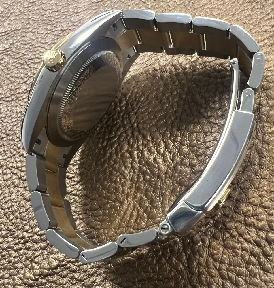 Rolex Datejust 41 126333 — 2019 — Good detail 2