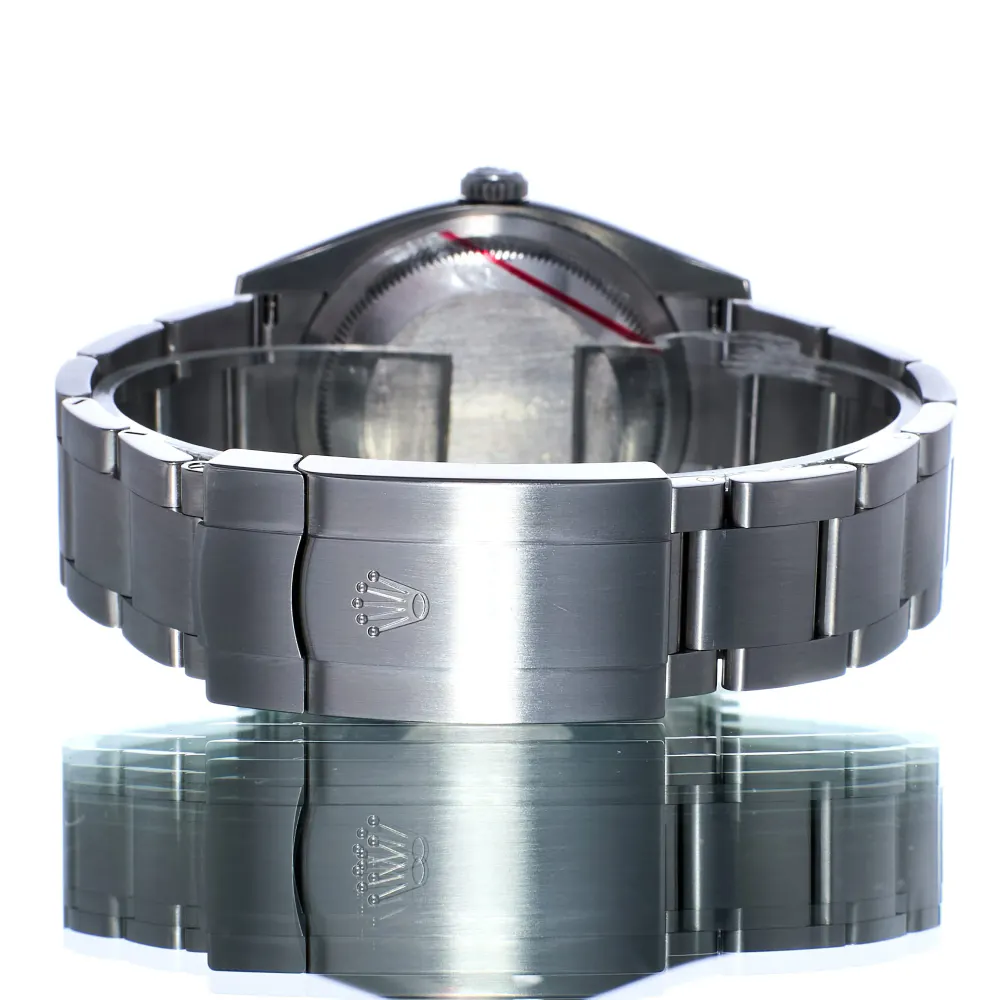 Rolex Oyster Perpetual 126000 — 2022 — Excellent detail 3