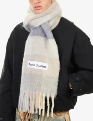 ACNE STUDIOS Vally checked wool-blend scarf detail 3