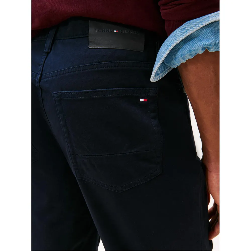 Tommy Hilfiger Men's Denton Chinos detail 3