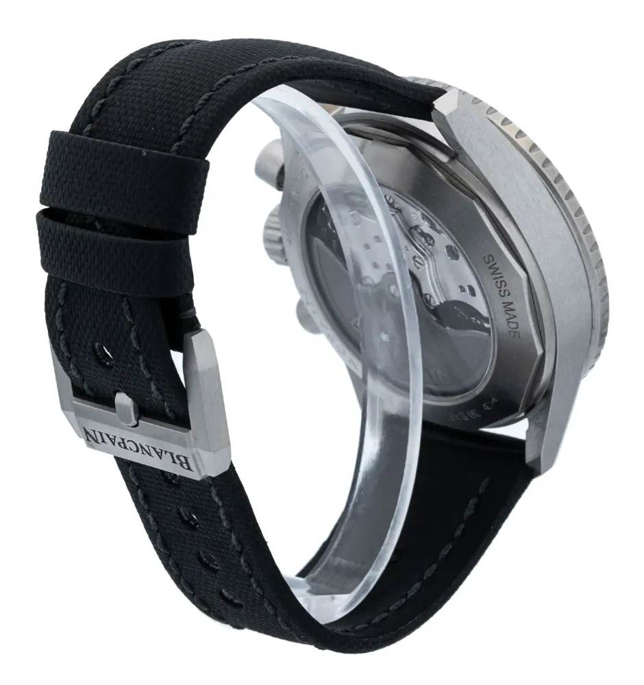 Blancpain Fifty Fathoms 5200-1110-B52A — 2014 — Unworn in Grey Baton, additional product view 3