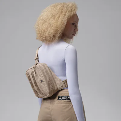 Jordan Collectors Mini Messenger Bag (3.6L) - Khaki