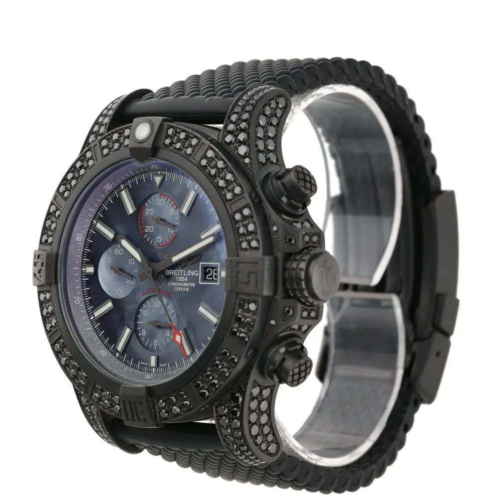 Breitling Super Avenger II M13371 — 2019 — Excellent detail 2