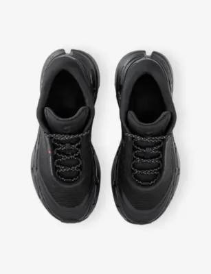 ON Cloudsoma Mesh Trainers - EUR 42 / 8 UK MEN in BLACK BLACK, additional product view 2