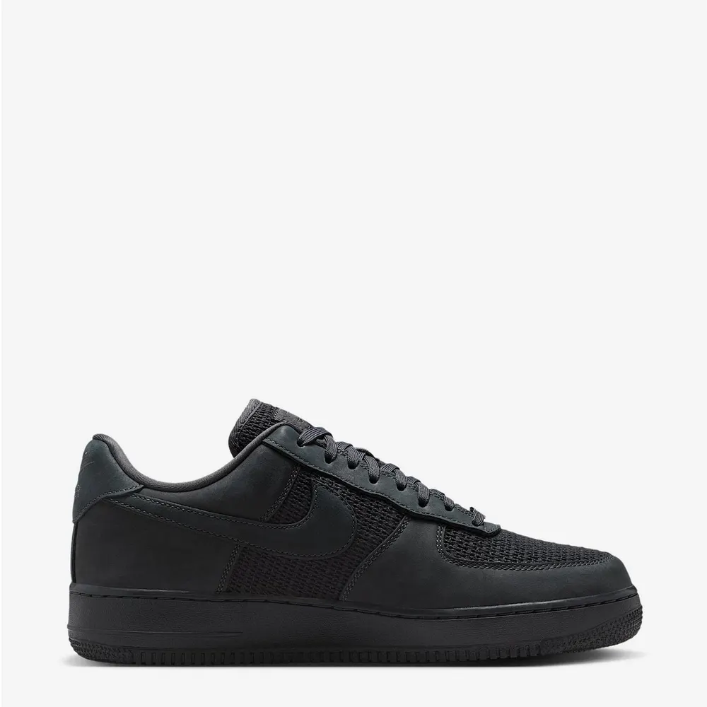Nike Mens Air Force 1 07 Shoes