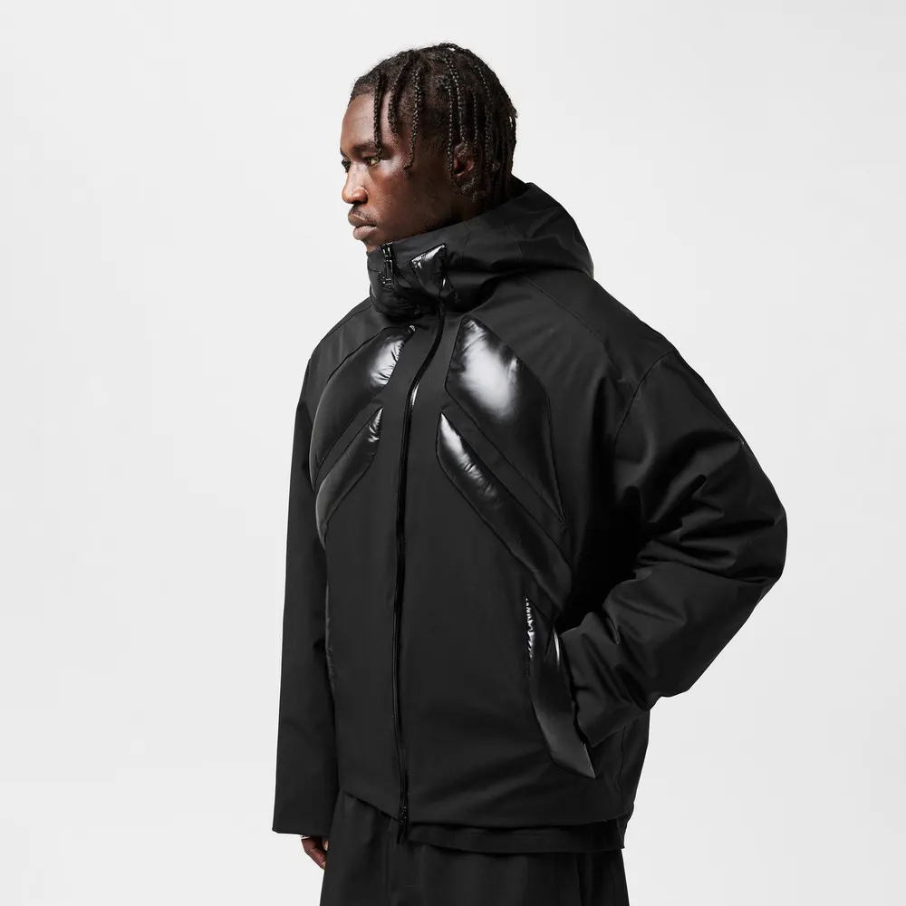 Moncler Men's Jumquat Down Hooded Long Sleeve Short Puffer Jacket detail 3